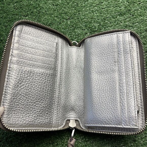 Tory Burch Thea New Ivory White W Gold Zipper Wristlet Wallet  $300 MSRP - Picture 4 of 8